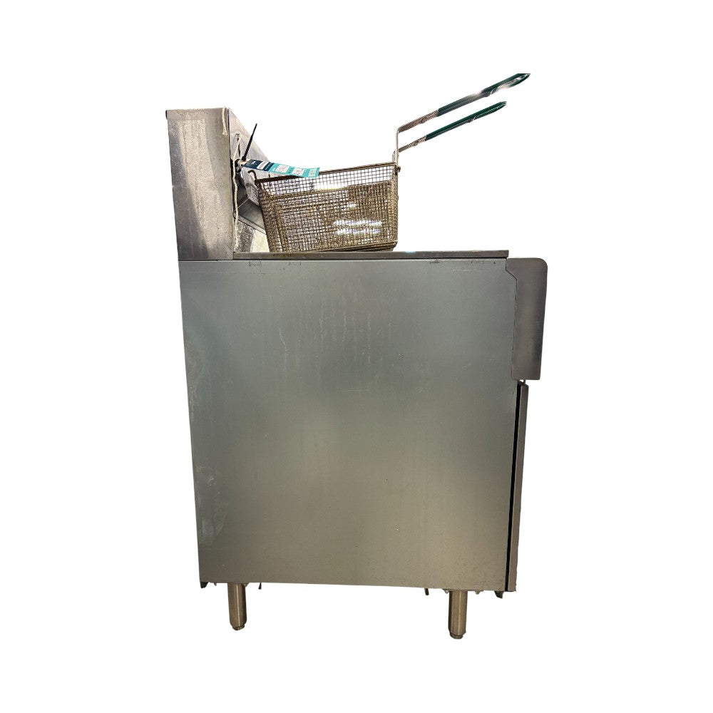 Omcan 44591 Fryer - 40Lb capacity