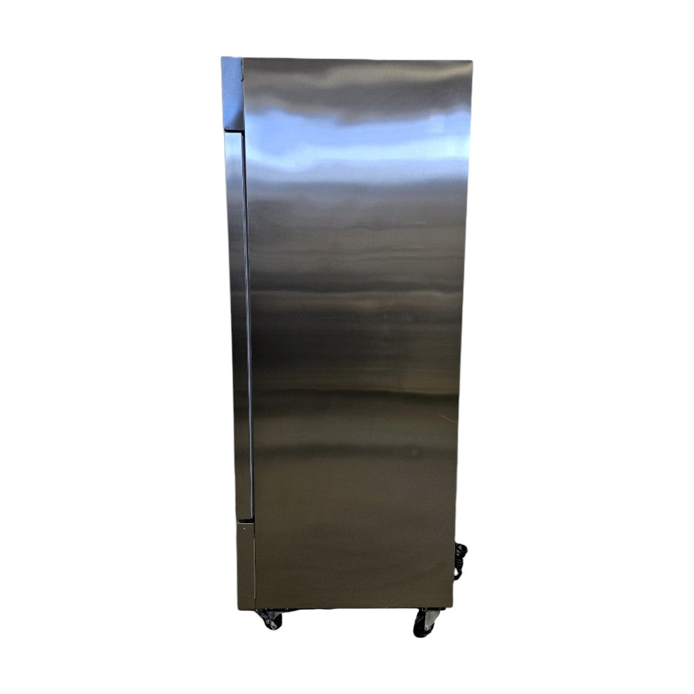 iBeeCool iBC-RR1 Reach-In Refrigerator - 1 Door