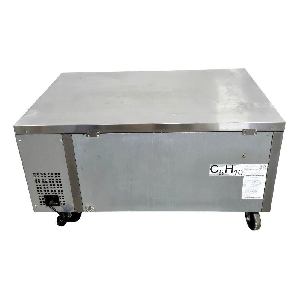 Atosa MGF8450GR Refrigerated Chef Base