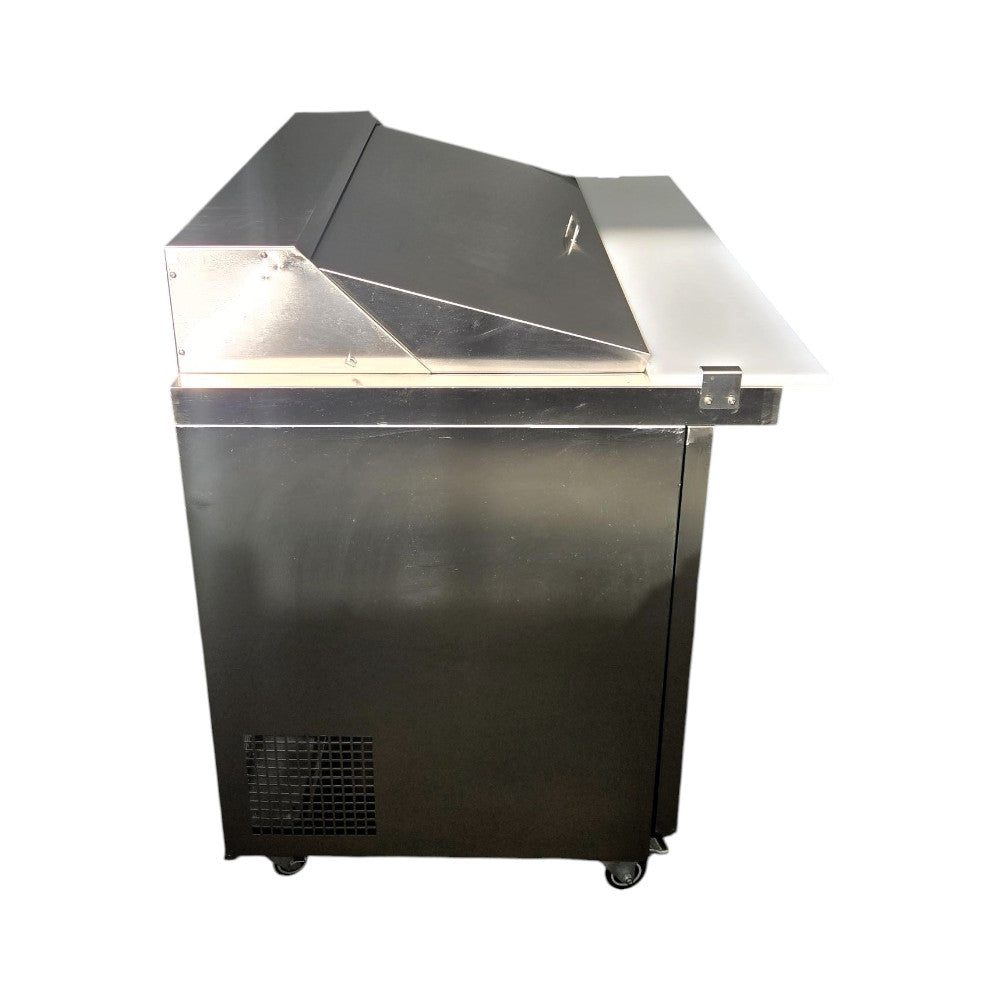 MRE MSSU48K Sandwich/Salad Prep Table