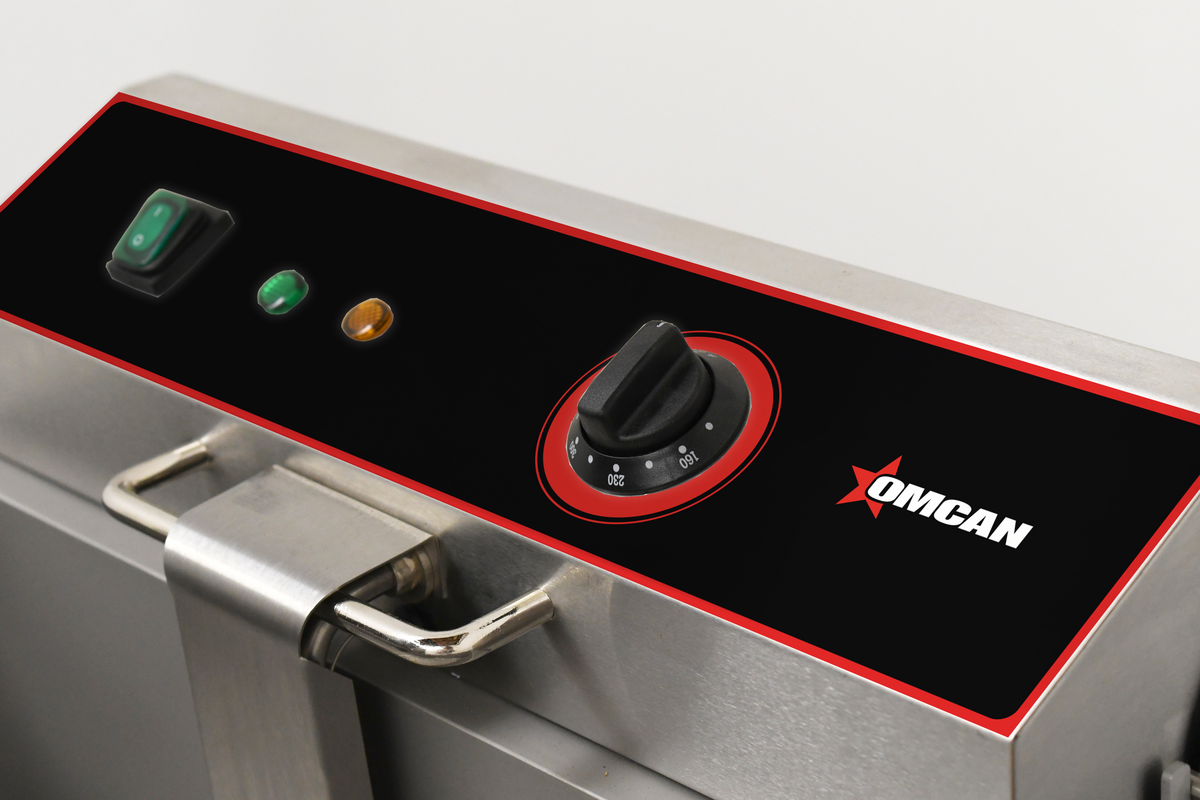 Omcan 25 lbs. (3 Gal) Oil Capacity Countertop Electric Fryer – 120V, 1Ph, 1700W