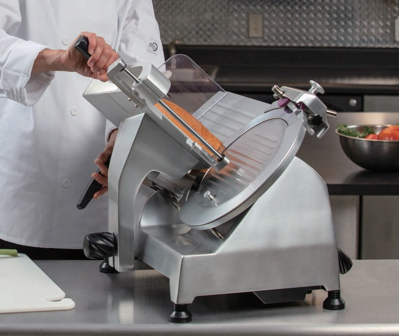 Omcan 8″ Belt-Driven Meat Slicer with Fixed Sharpener – 0.24 HP, 110 V