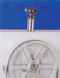 Omcan Tabletop Band Saw with 74″ Blade Length and 0.5 HP Motor