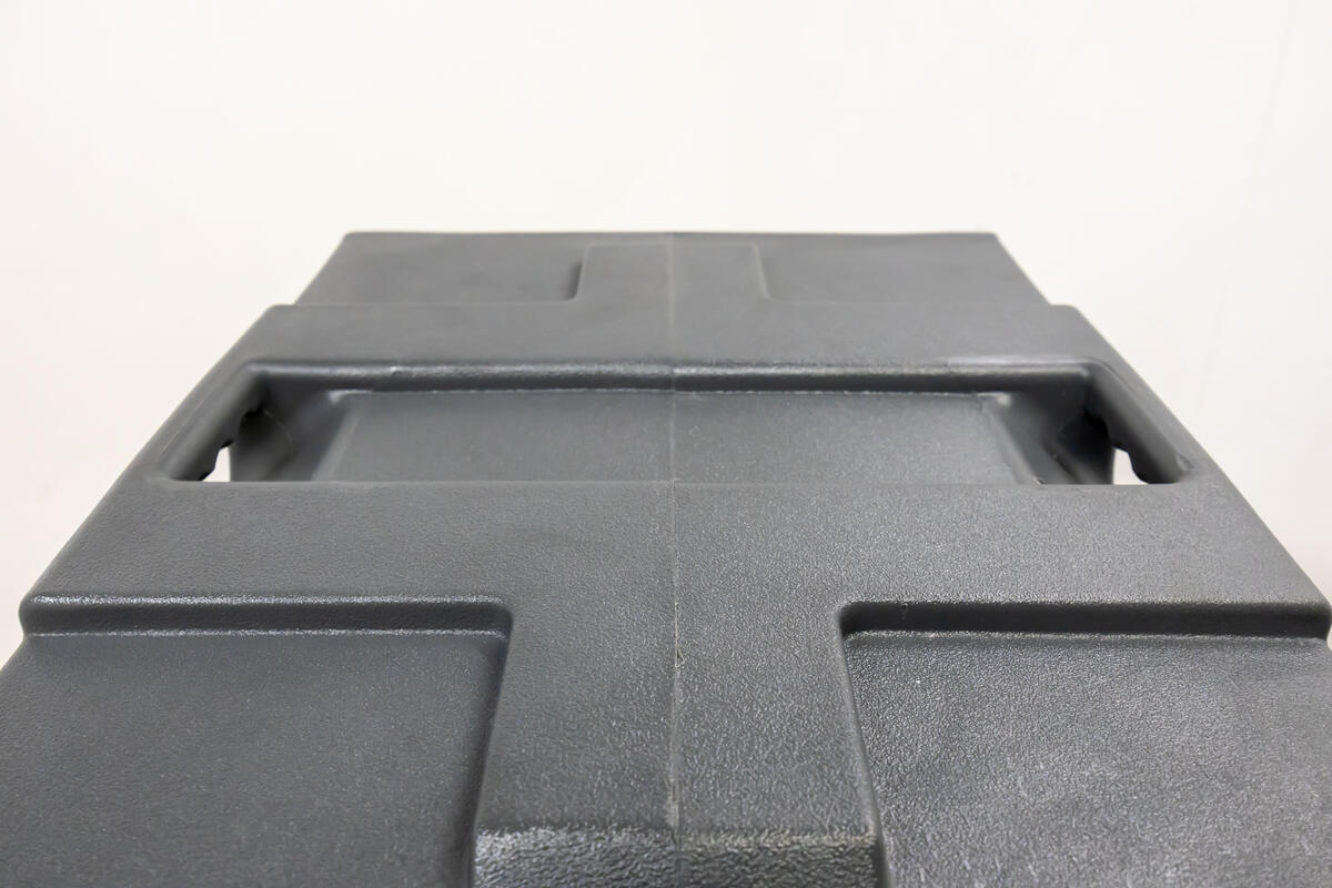 Omcan Insulated Polyethylene Food Pan Transport Carrier Front-Loading Design, up to 6 Pan Capacity