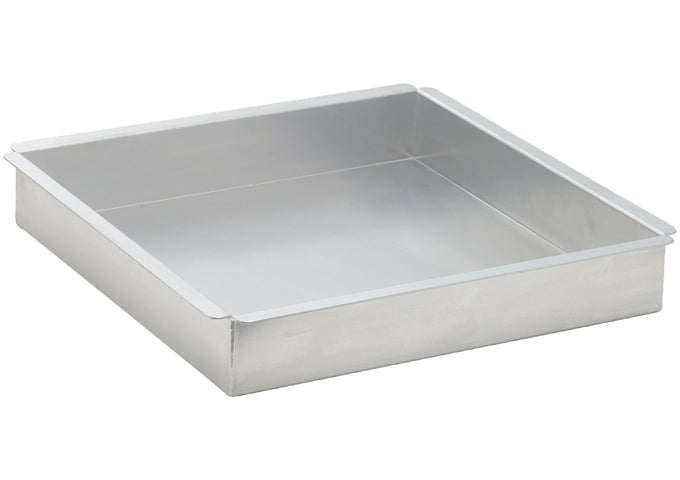 Winco Aluminum Cake Pan - VRS Restaurant Equipment & Supply Store