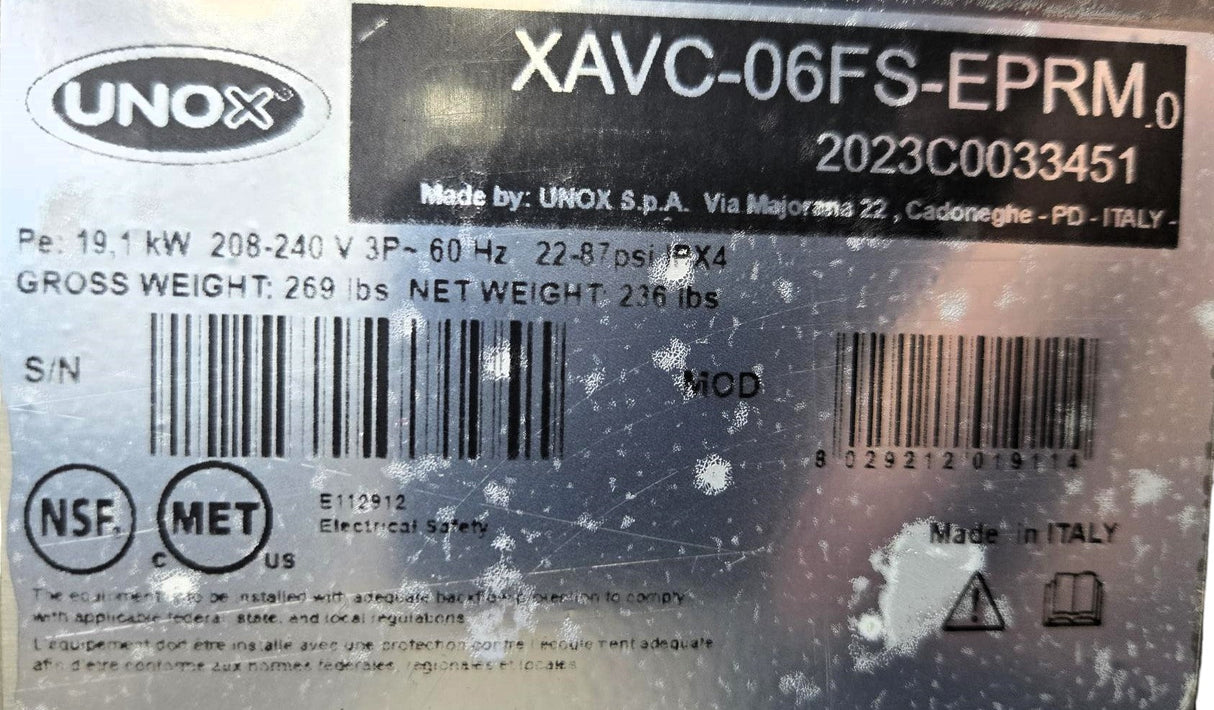 Unox XAVC-06FS-EPRM and XAVHC-HCFS Combi Oven - Electric