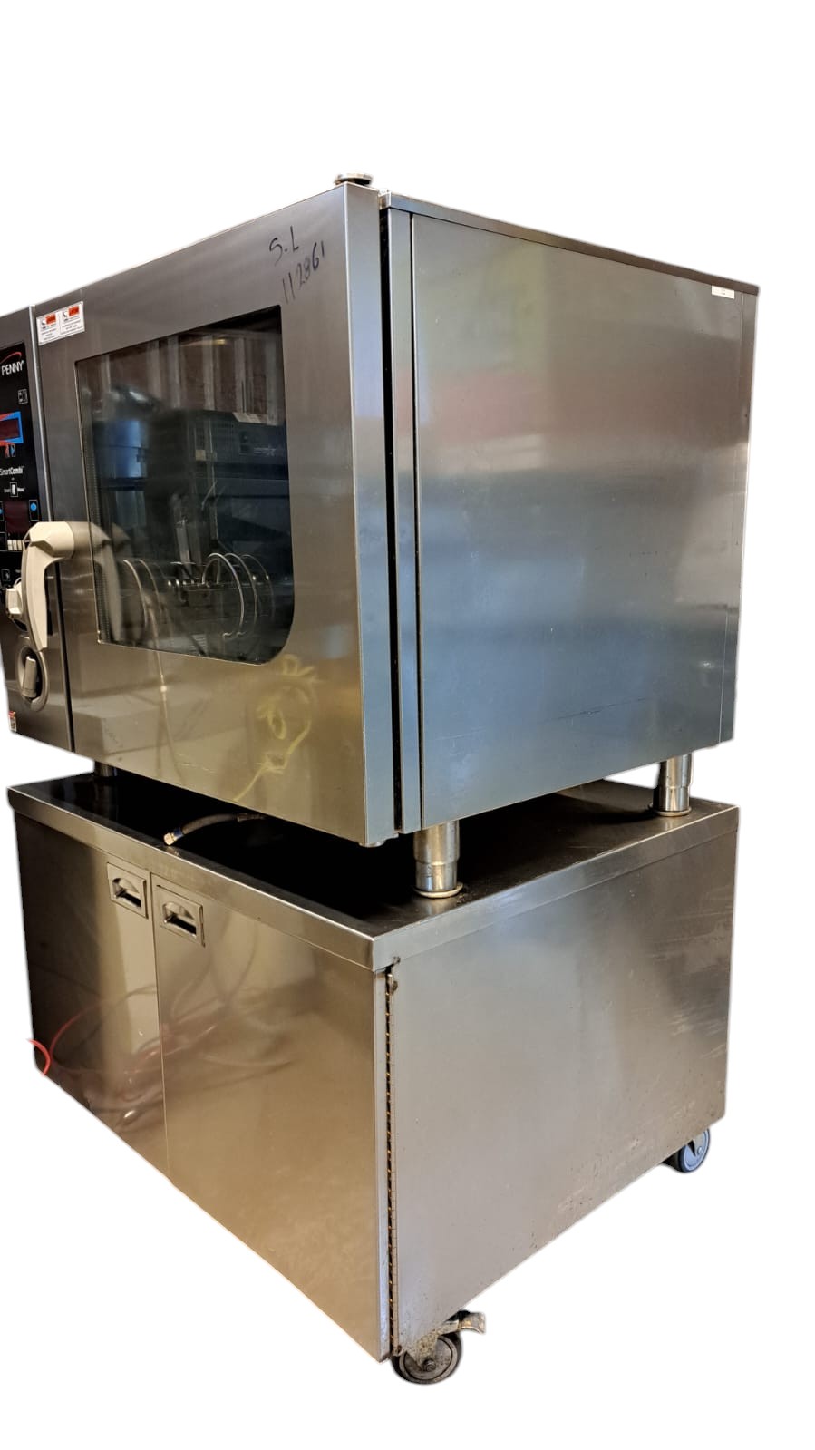 Henny Penny ESC610560-01 Combi Oven and Base