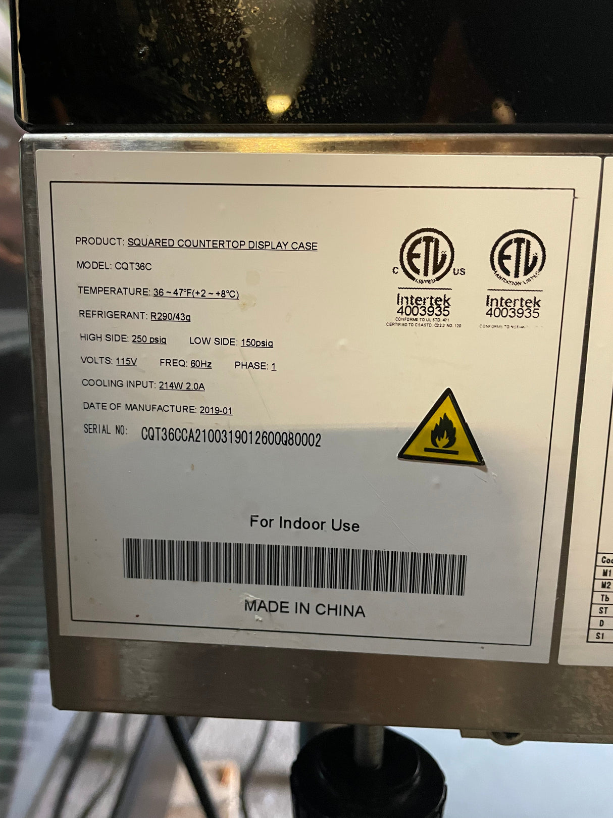 Cardinal CQT-36 Countertop Refrigerated Display Case