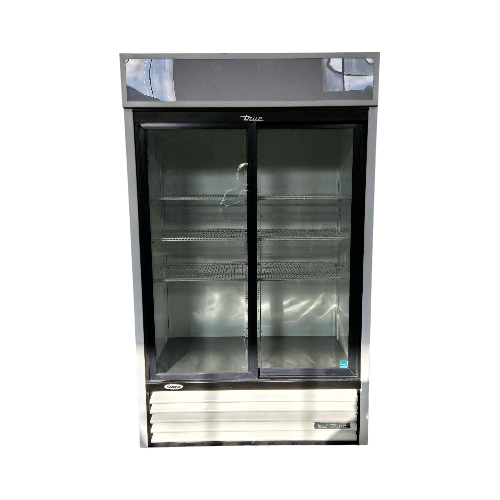 True GDM-41-HC-LD 2 Door Merchandiser
