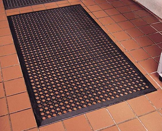Omcan Black Anti-Fatigue Mat – 36″ x 60″