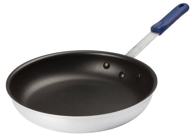 Winco Aluminum Fry Pan, Gladiator™, Natural Finish, Yes Sleeve - VRS Restaurant Equipment & Supply Store