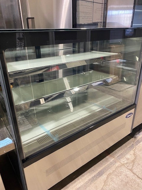 Atosa RDCS-48 Refrigerated Display Case