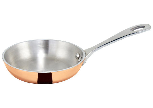 Winco Dcfp-4C Mini 4″ Fry Pan, Copper Plated, 5 Oz - VRS Restaurant Equipment & Supply Store