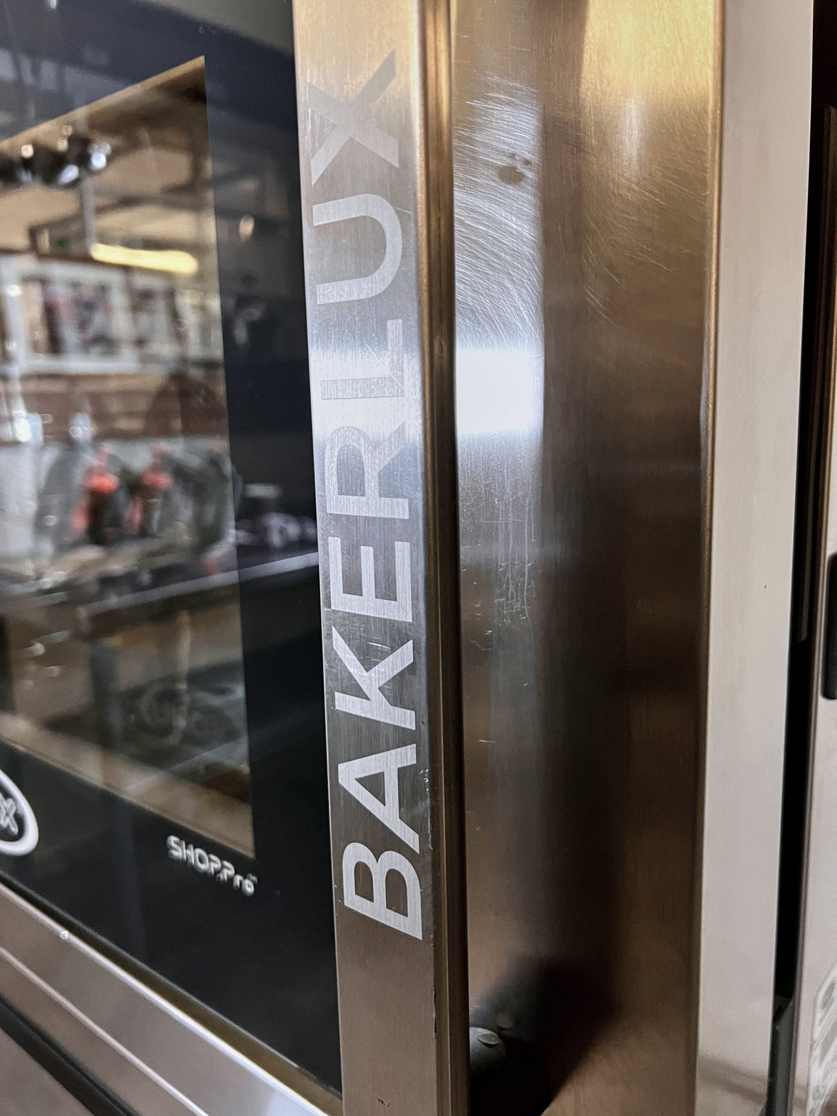 Unox XAFT-04FS-ETRV Countertop Digital Electric Convection Oven