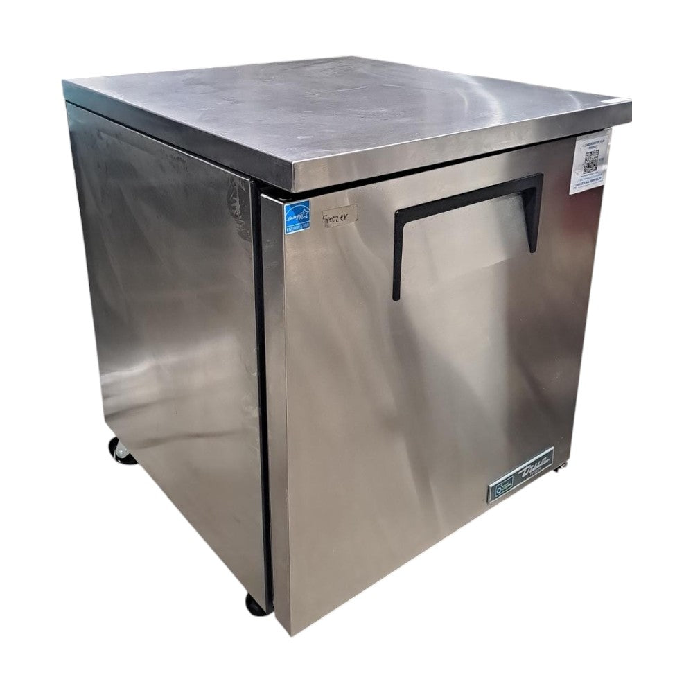 TRUE TUC-27F-HC - Undercounter Freezer 27"