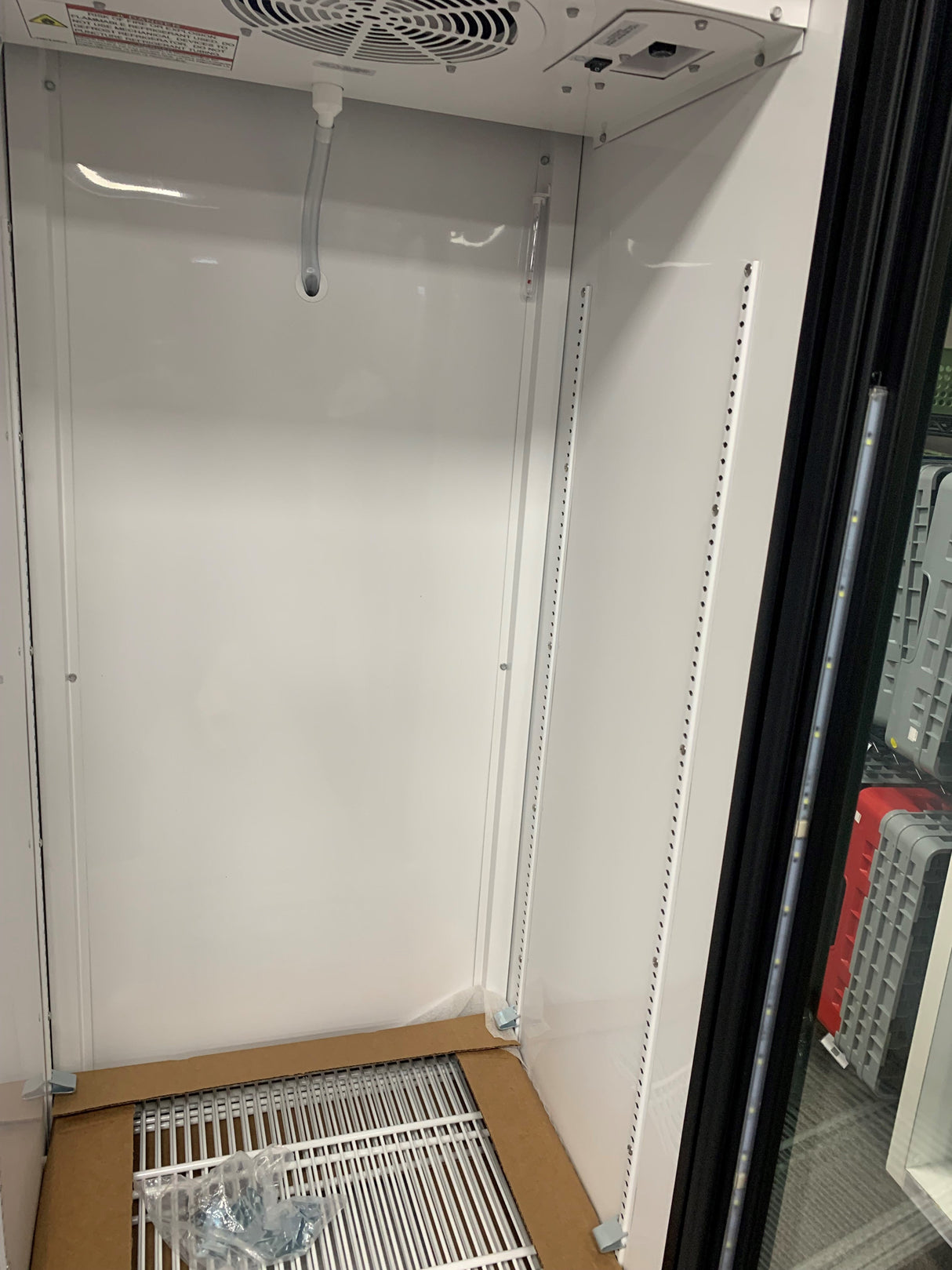 True GDM-12-HC-TSL01 Glass Door Merchandiser