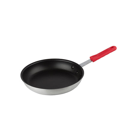 Winco AFP-10NS-H 10″ Majestic Non-Stick Aluminum Fry Pan With Sleeve - VRS Restaurant Equipment & Supply Store